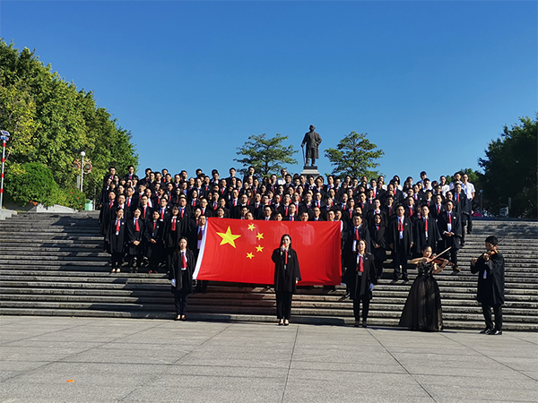 “我和我的祖國(guó)”快閃活動(dòng)